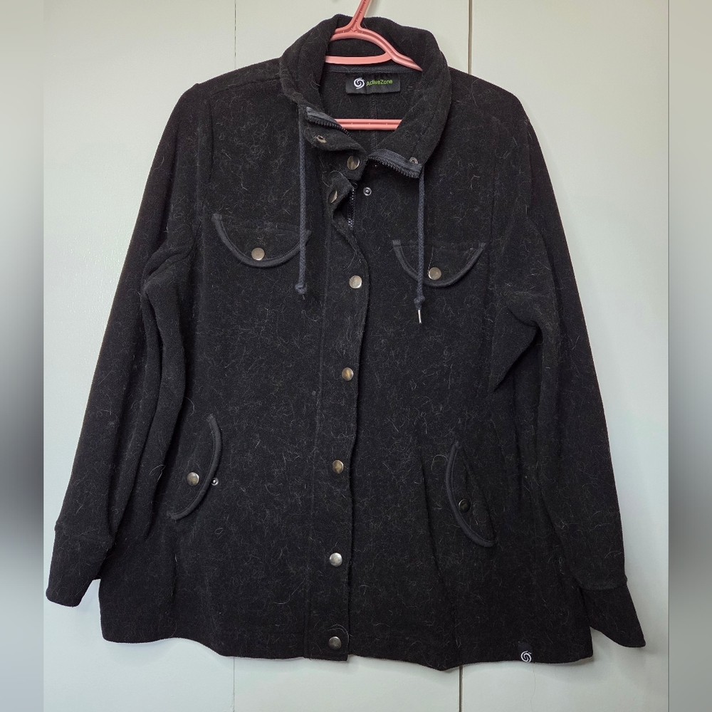 ActiveZone Women's 1X Black Soft Textured Zipper Jacket with Snap Buttons